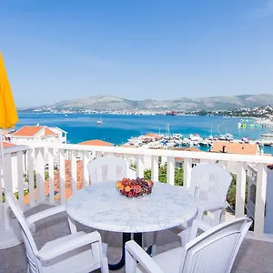 Juric Apartment